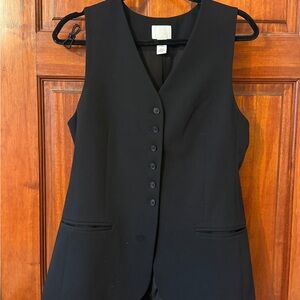 H&M Black Sleeveless Button Vest